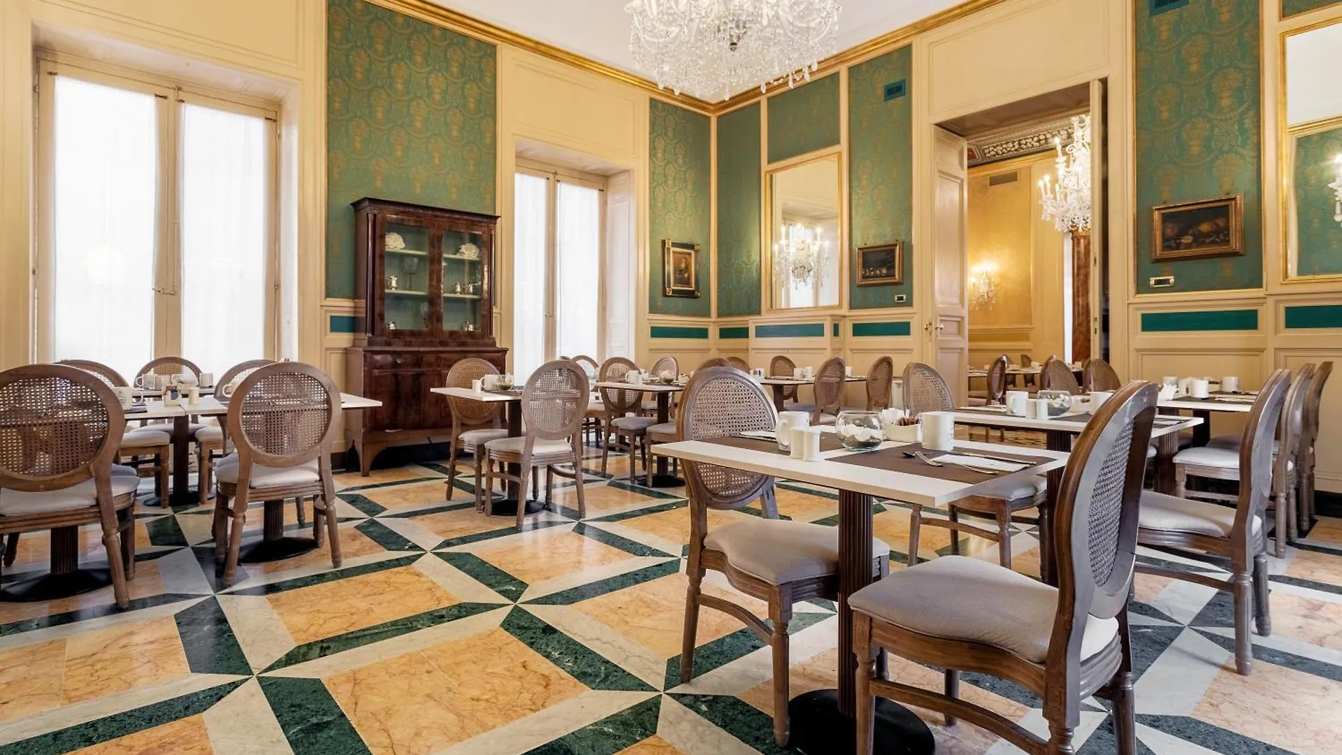 ****  Eurostars Centrale Palace Hotel Palermo Olaszország